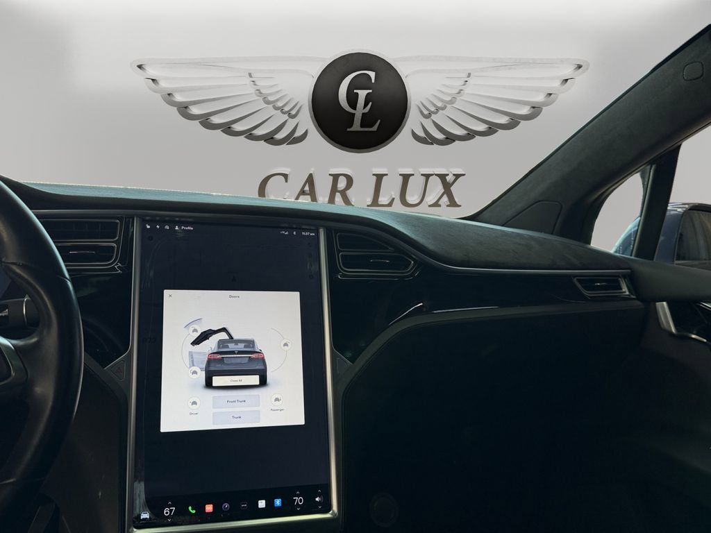 Used 2016 Tesla Model X Performance image 11