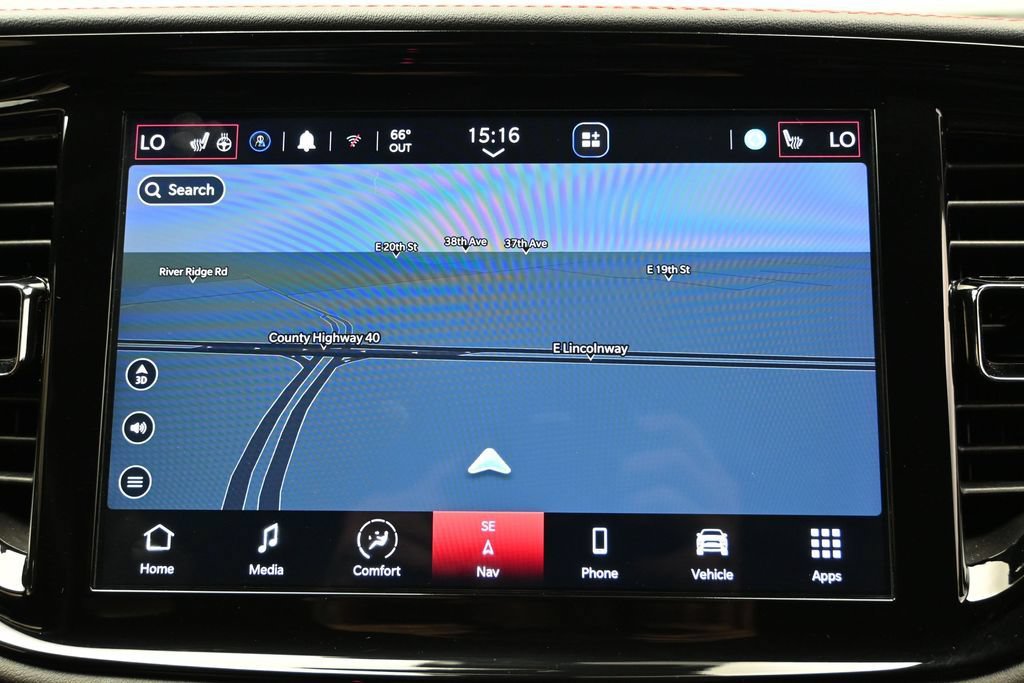 Used 2023 Dodge Durango R/T w/ Tow 'N Go Group AWD/4WD image 36