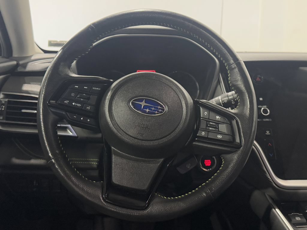 Used 2025 Subaru Outback Onyx Edition AWD/4WD image 5