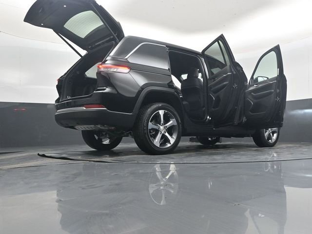 New 2026 Jeep Grand Cherokee Limited image 52