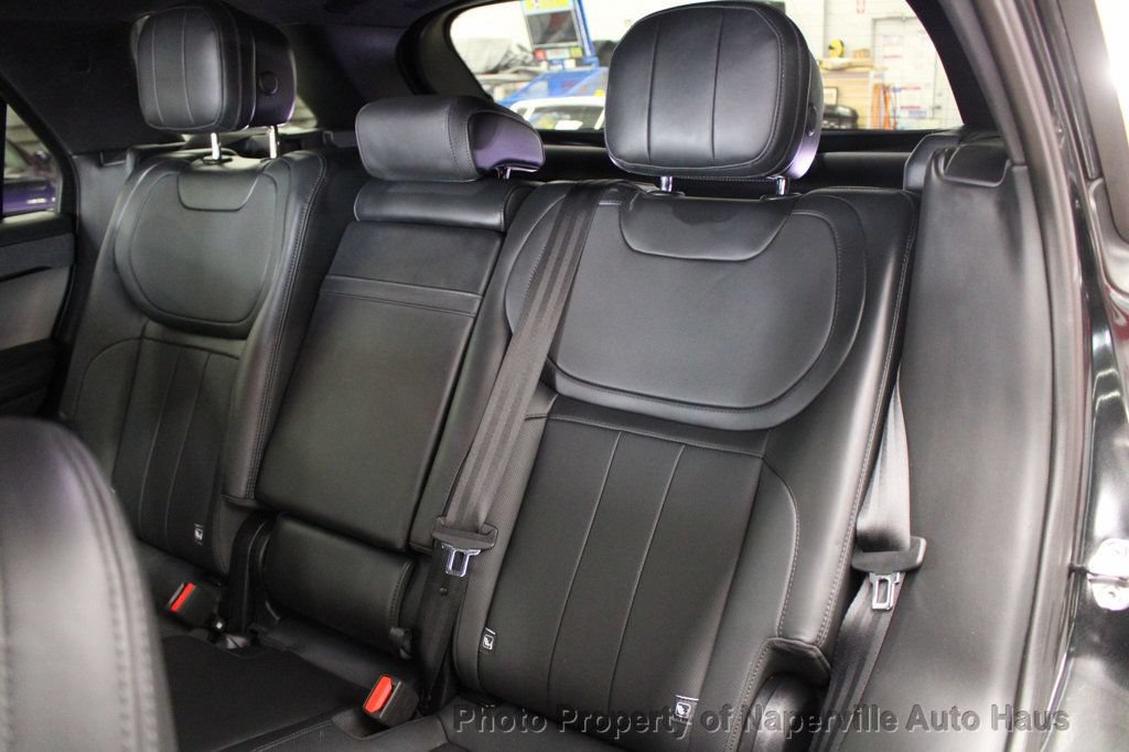 Used 2025 Land Rover Range Rover Sport SE AWD/4WD image 32