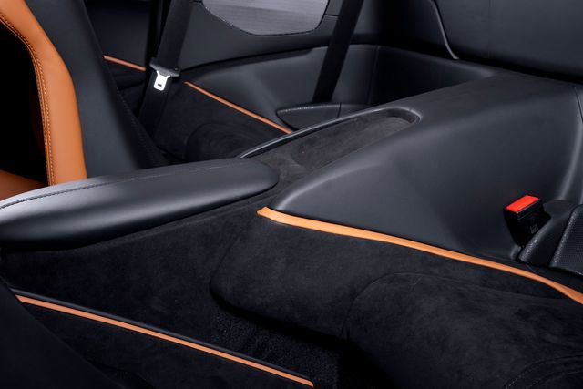 Certified 2024 Ferrari Roma Spider image 27