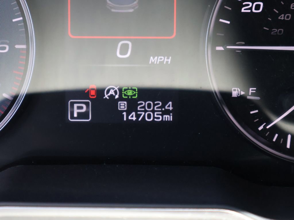 Used 2025 Subaru Outback Touring XT AWD/4WD image 32