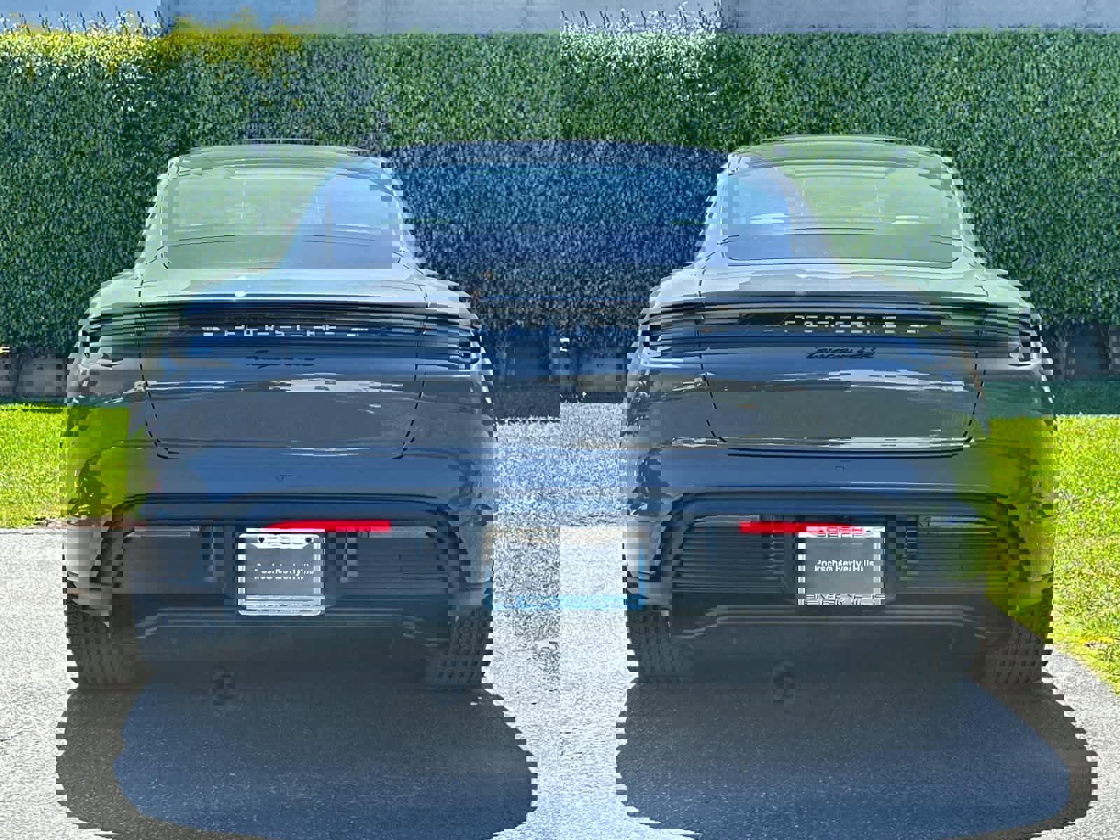 New 2026 Porsche Taycan 4S image 7