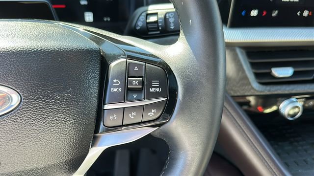 Used 2025 Ford Explorer Platinum w/ LUX Leather Package image 14