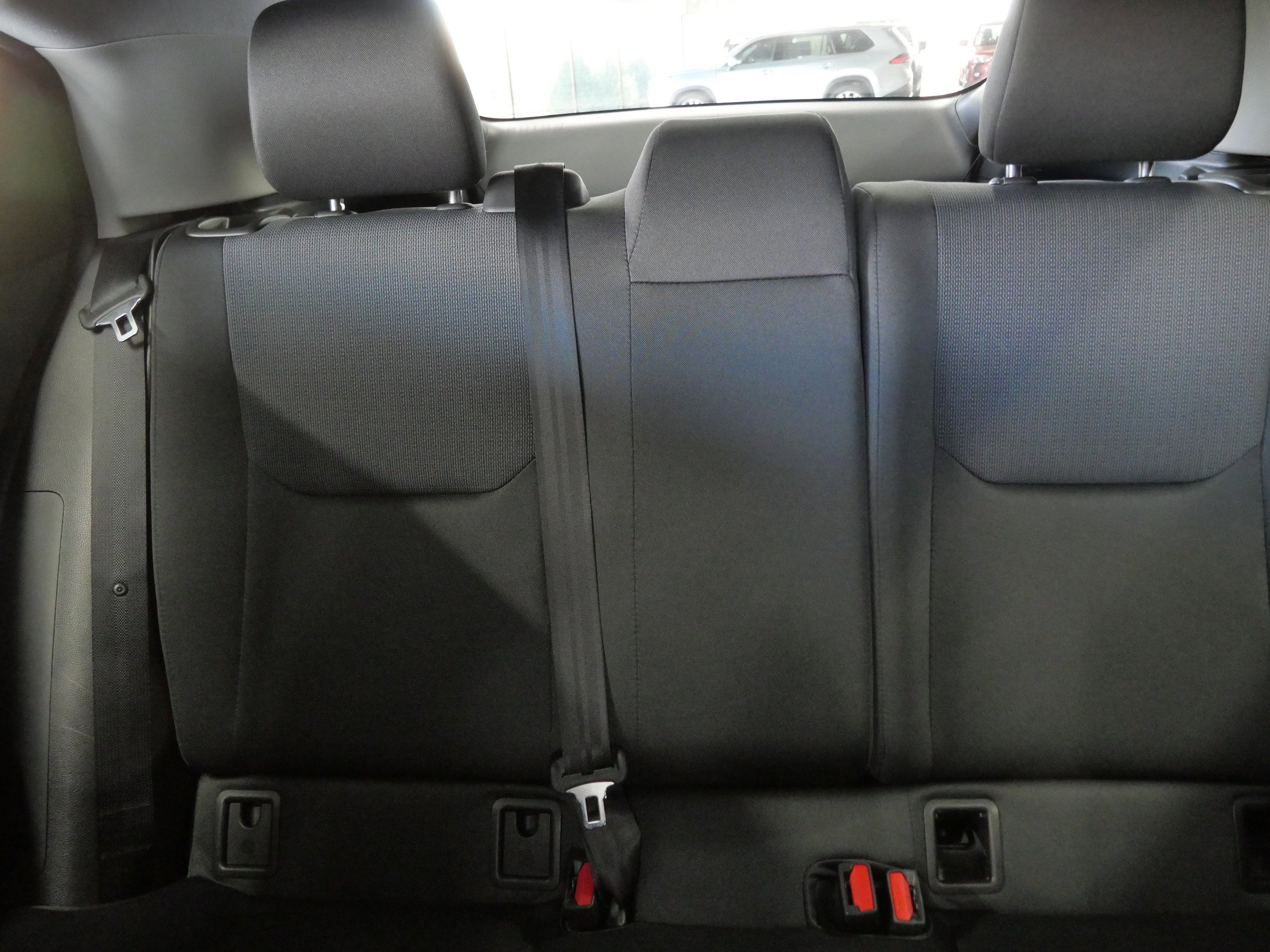 Used 2025 Toyota Prius LE image 14