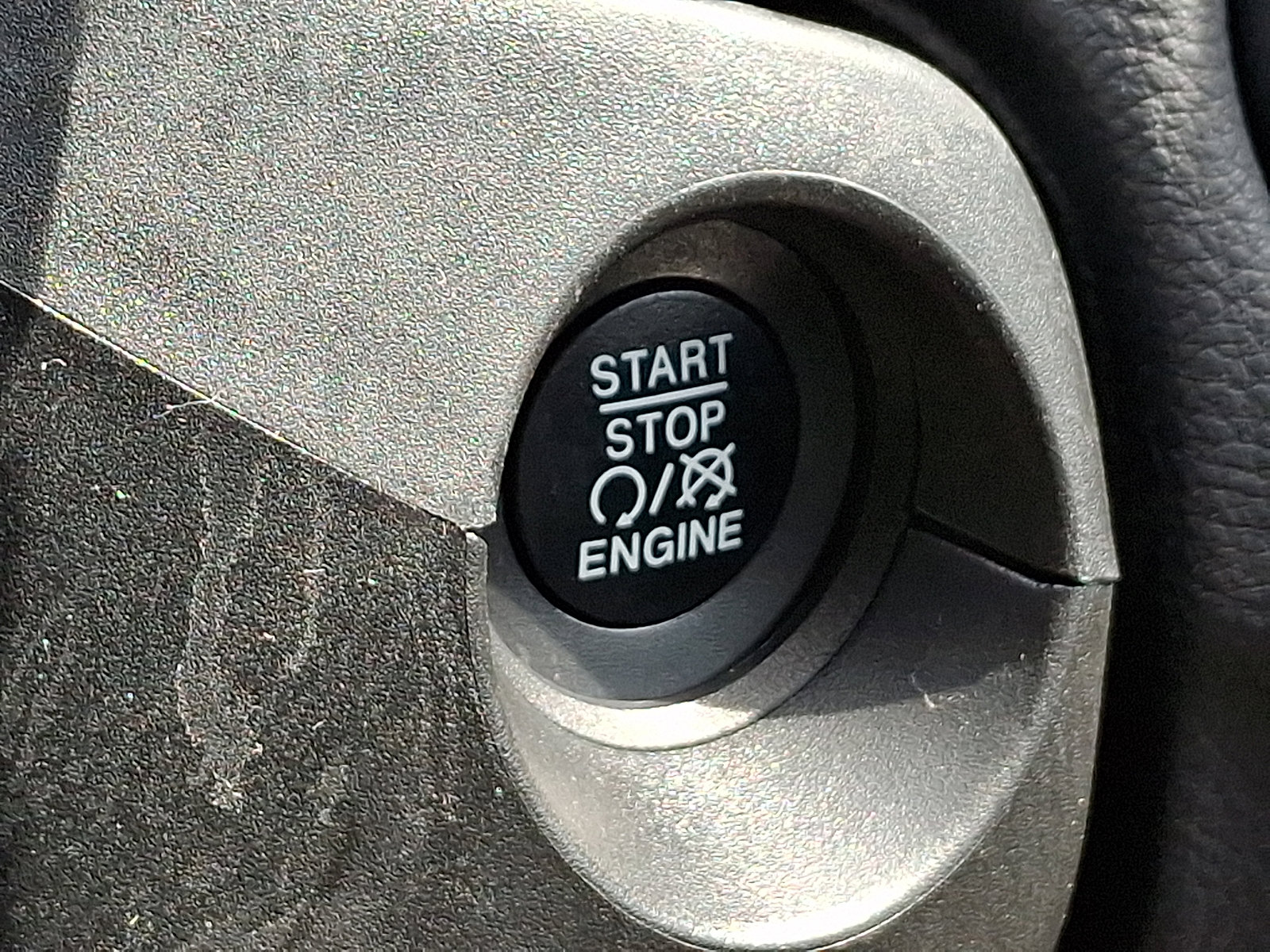 Used 2019 Jeep Compass Latitude w/ Popular Equipment Group image 24