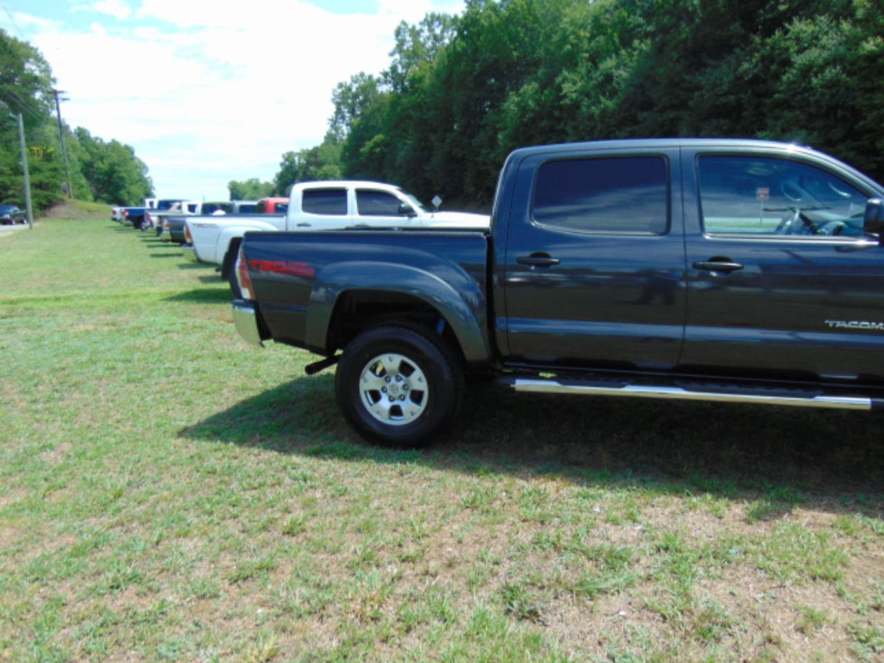 Used 2010 Toyota Tacoma 4x4 Double Cab image 9