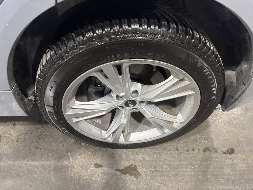 Used 2022 Audi Q8 Premium Plus image 22