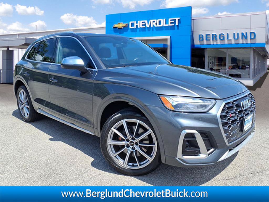 Used 2023 Audi SQ5 Premium w/ Convenience Package AWD/4WD image 1