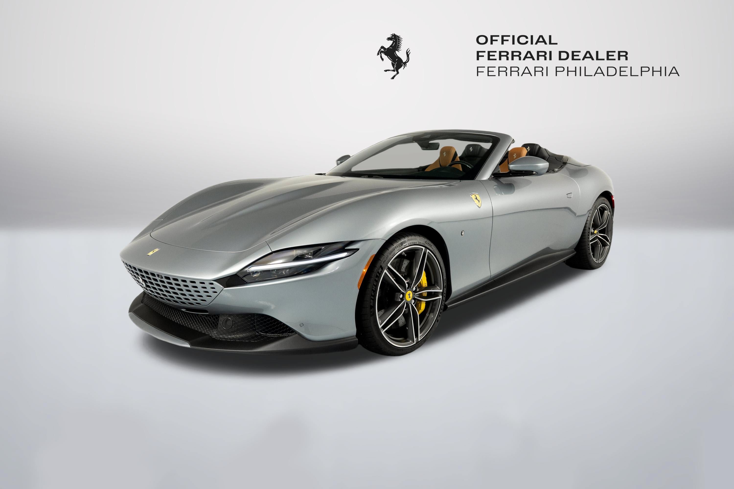 Certified 2025 Ferrari Roma Spider RWD image 3