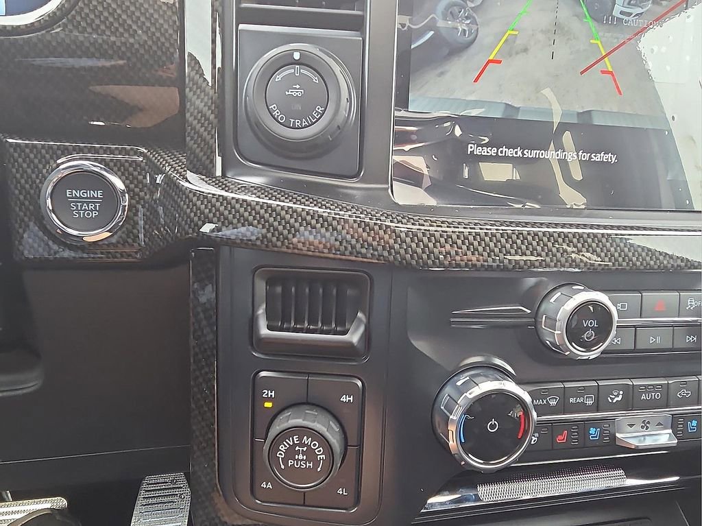 New 2025 Ford F150 Lariat w/ Equipment Group 501A Mid image 17