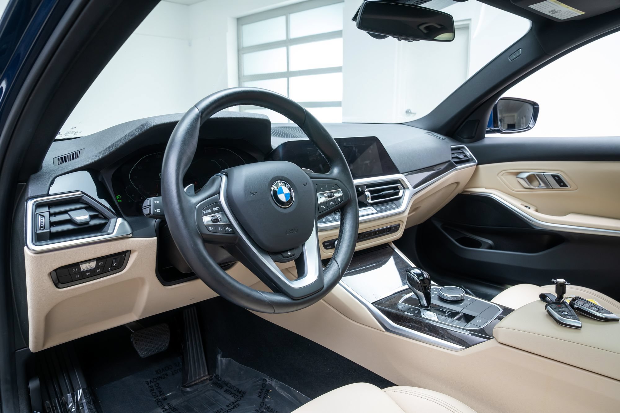 Used 2022 BMW 330i xDrive Sedan w/ Driving Assistance Package AWD/4WD image 19