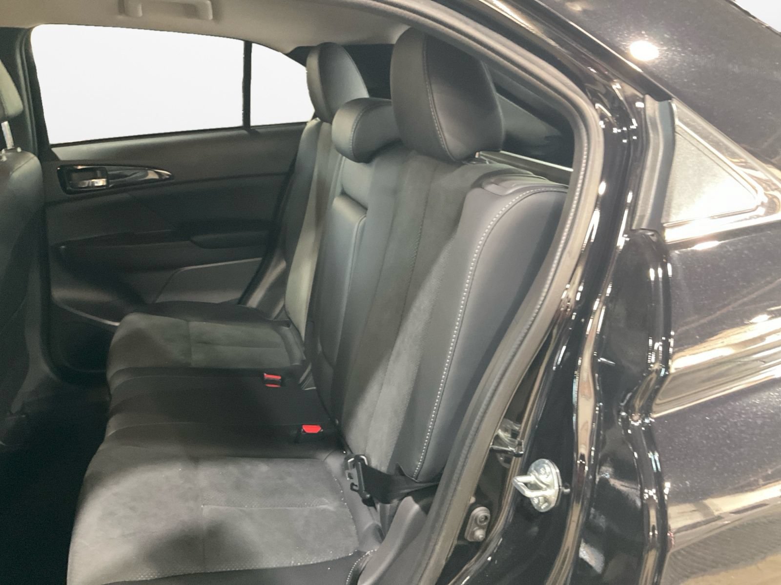 Used 2025 Mitsubishi Eclipse Cross SE AWD/4WD image 13