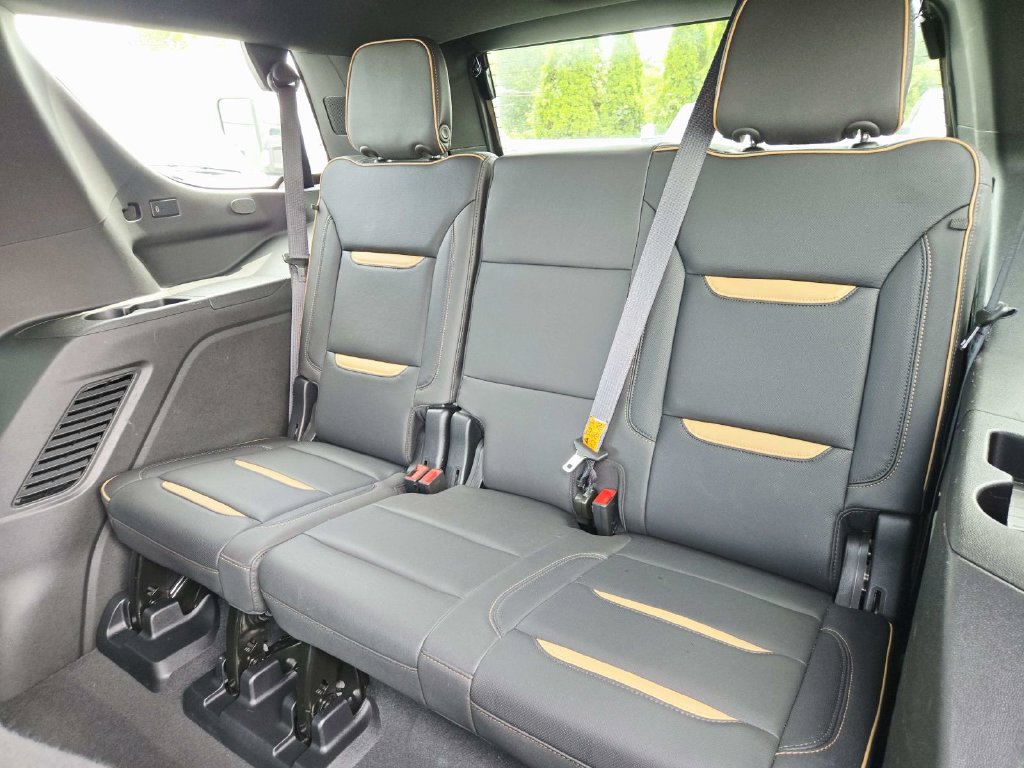 Used 2024 GMC Yukon AT4 w/ Max Trailering Package AWD/4WD image 14
