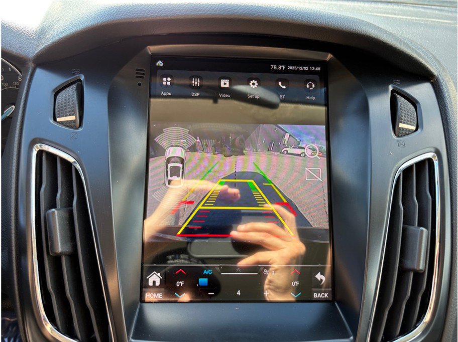 Used 2017 Ford Focus SE image 22