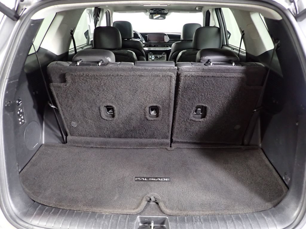 Used 2021 Hyundai Palisade Limited FWD image 16