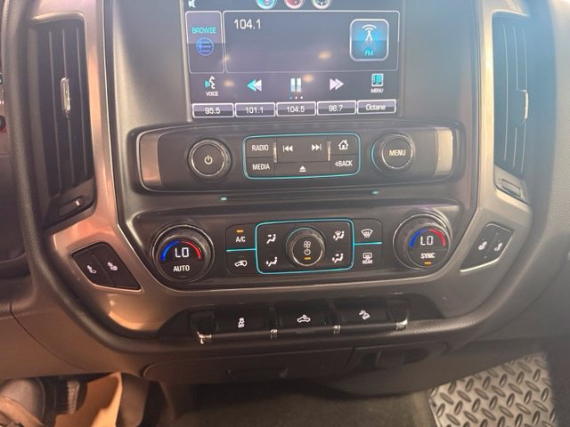 Used 2015 Chevrolet Silverado 1500 LT AWD/4WD image 16