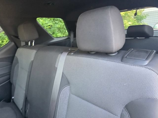 Used 2023 Chevrolet Traverse LT w/ LPO, Cargo Package FWD image 12