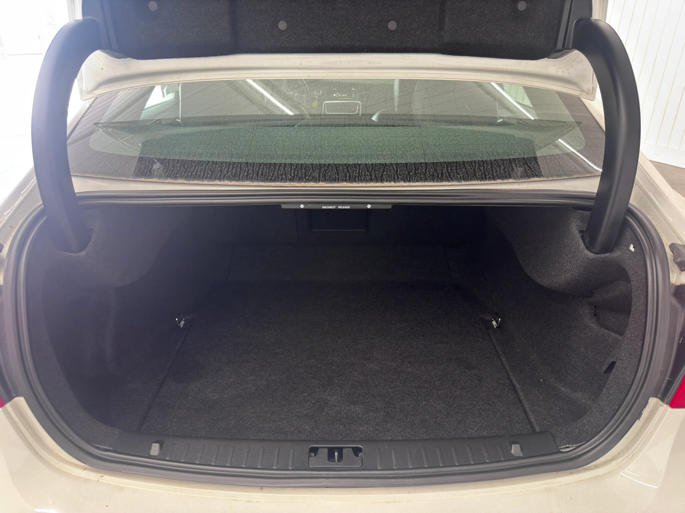 Used 2015 Volvo S60 T5 Premier FWD image 13