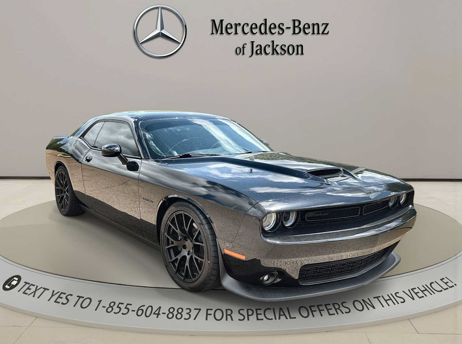 Used 2021 Dodge Challenger R/T w/ Performance Handling Group RWD image 2