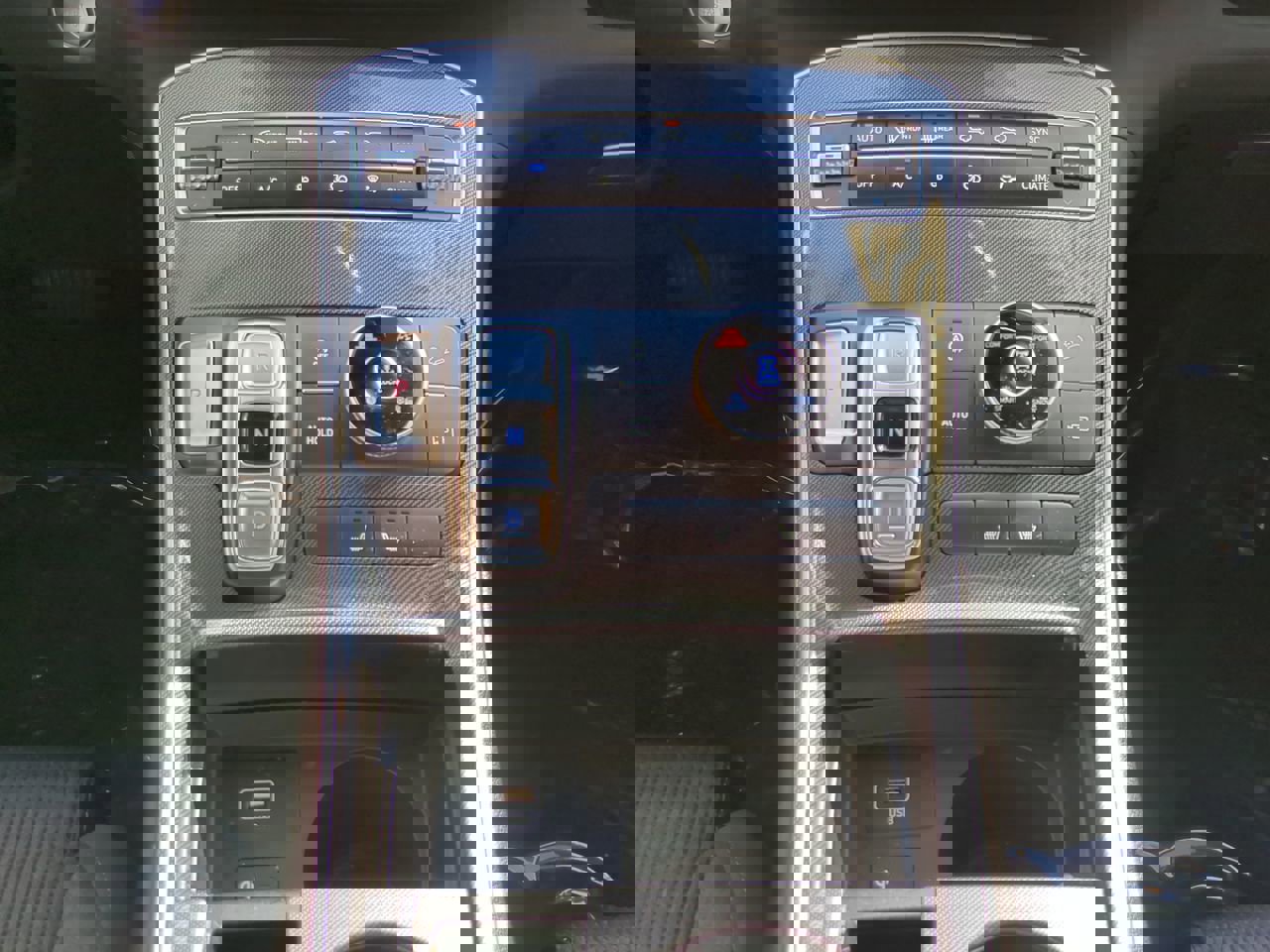 Used 2022 Hyundai Santa Fe SEL w/ Convenience Package image 19