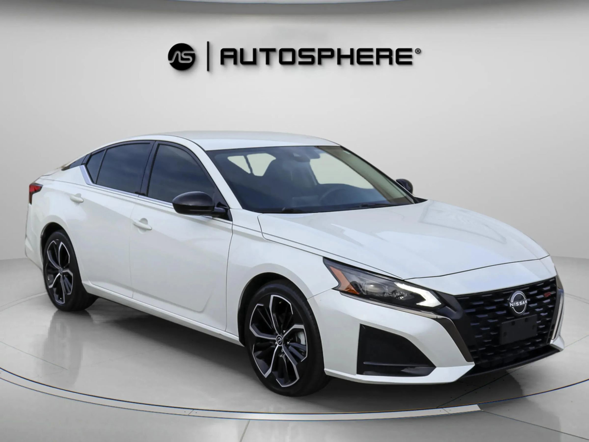 Used 2024 Nissan Altima 2.5 SR image 12