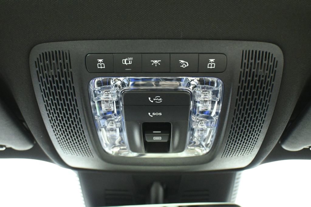 Certified 2026 Mercedes-Benz GLB 250 4MATIC image 19