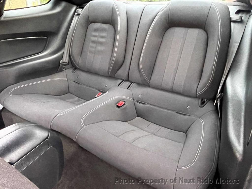 Used 2019 Ford Mustang Coupe image 11