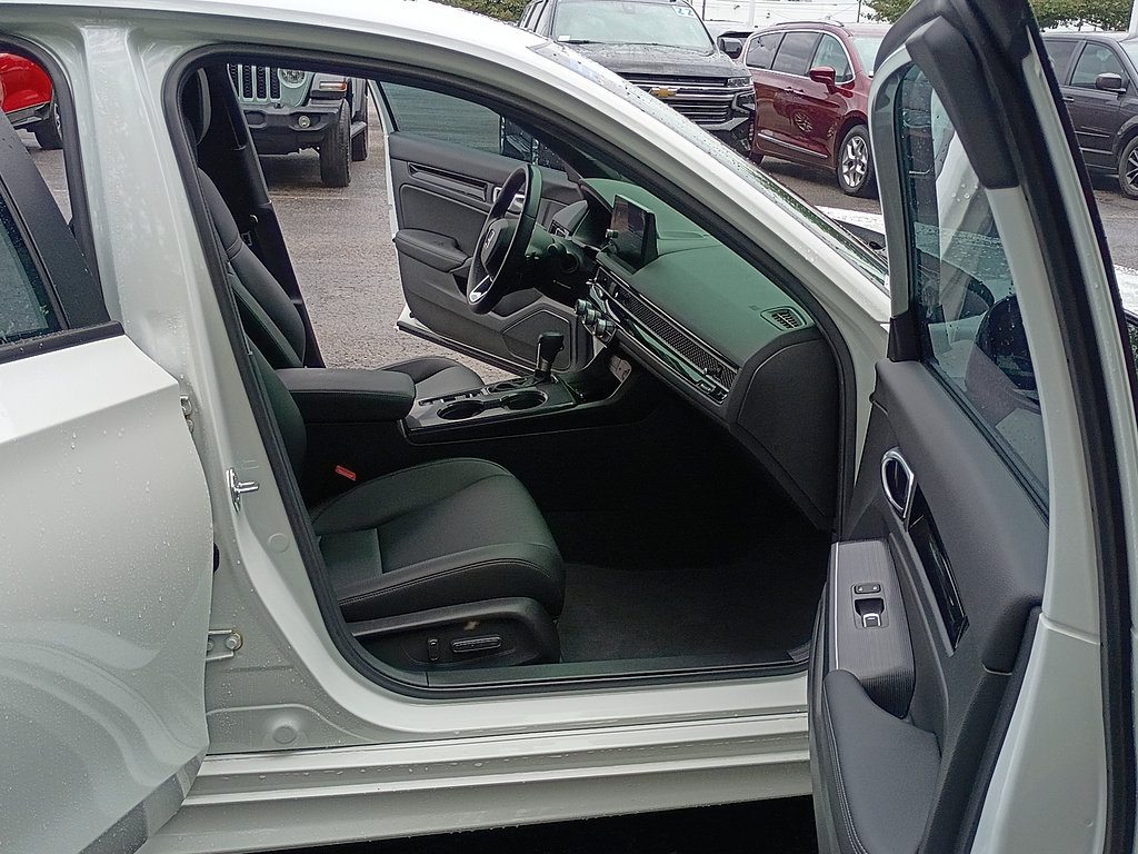 Certified 2025 Honda Civic Sport Touring image 15