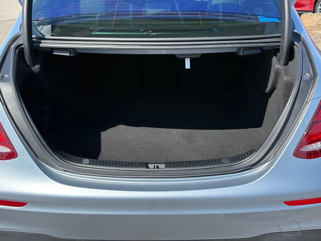Used 2017 Mercedes-Benz E 300 image 15