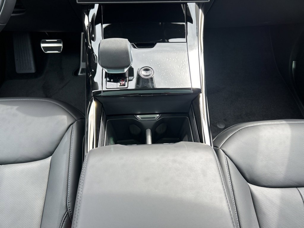 New 2025 Land Rover Range Rover Sport Dynamic SE image 23