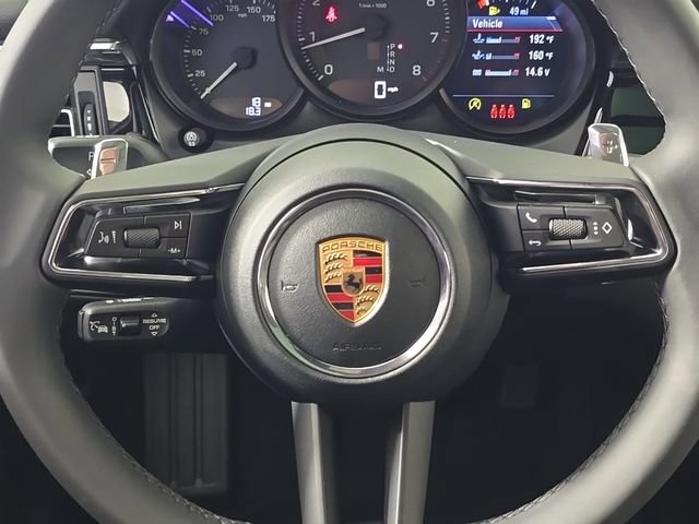 Certified 2026 Porsche Macan AWD/4WD image 26