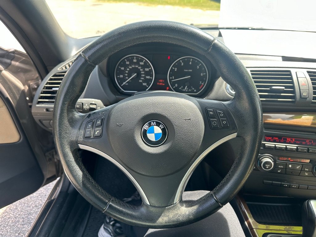 Used 2011 BMW 128i Convertible RWD image 16
