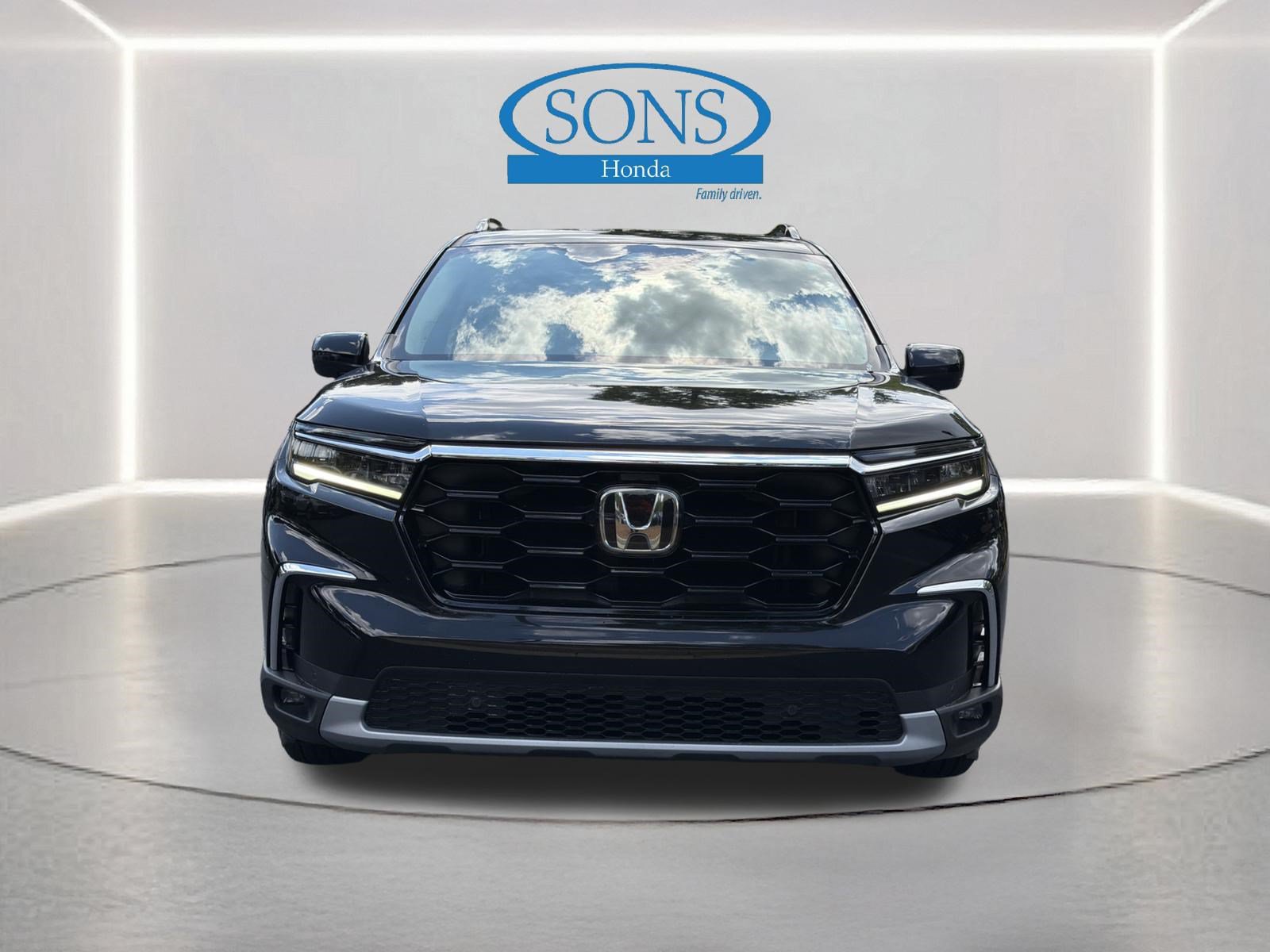 Used 2023 Honda Pilot Touring image 34