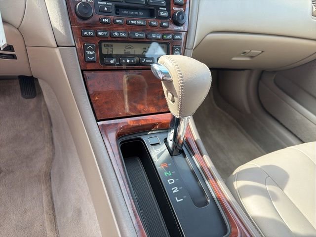 Used 2003 Toyota Avalon XLS FWD image 25