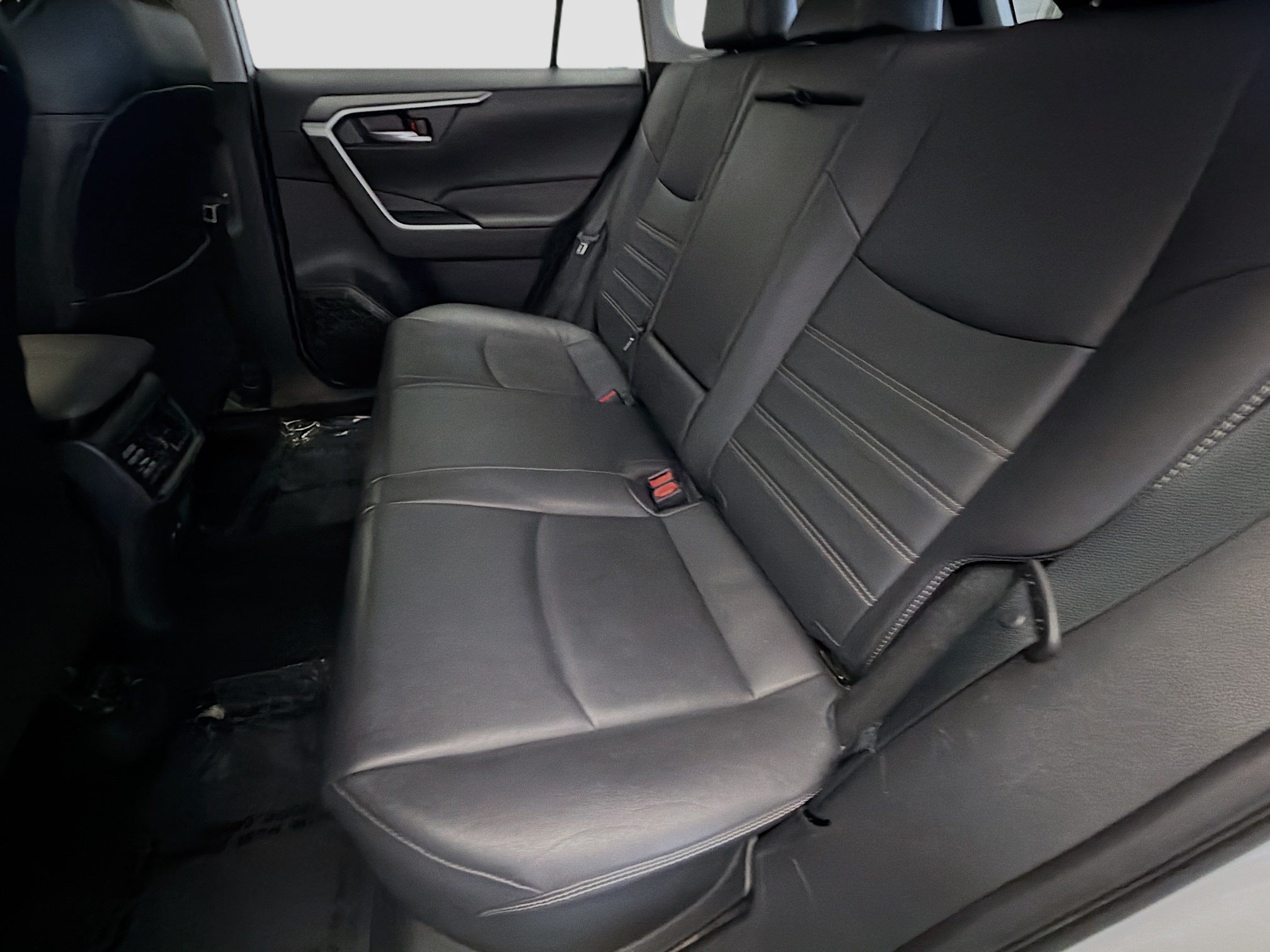 Used 2023 Toyota RAV4 XLE Premium AWD/4WD image 13