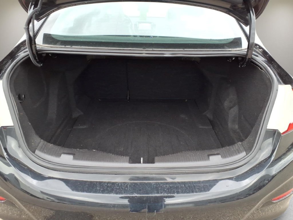 Used 2016 Chevrolet Cruze Premier FWD image 31