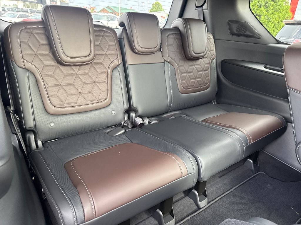 New 2026 Nissan Armada Platinum RWD image 13