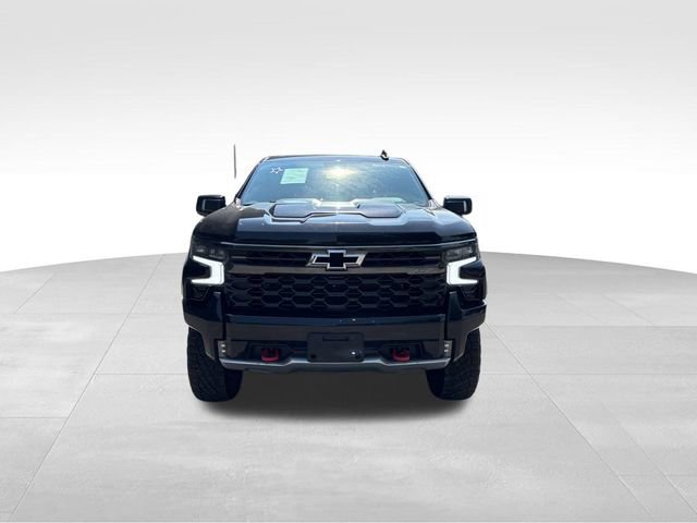 Used 2023 Chevrolet Silverado 1500 ZR2 image 8