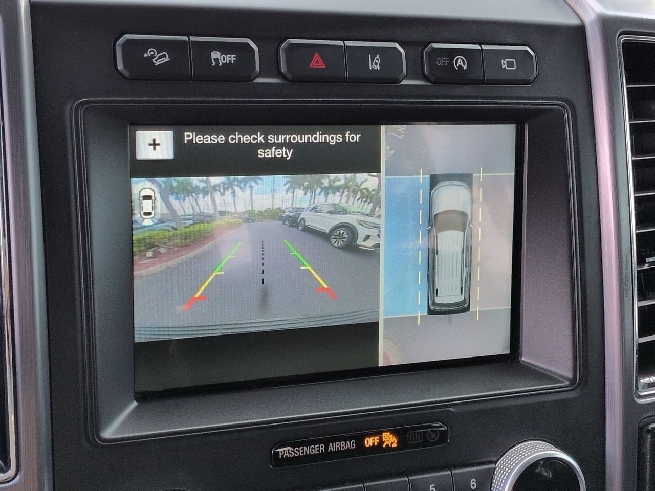Used 2018 Ford Expedition Max Platinum AWD/4WD image 21
