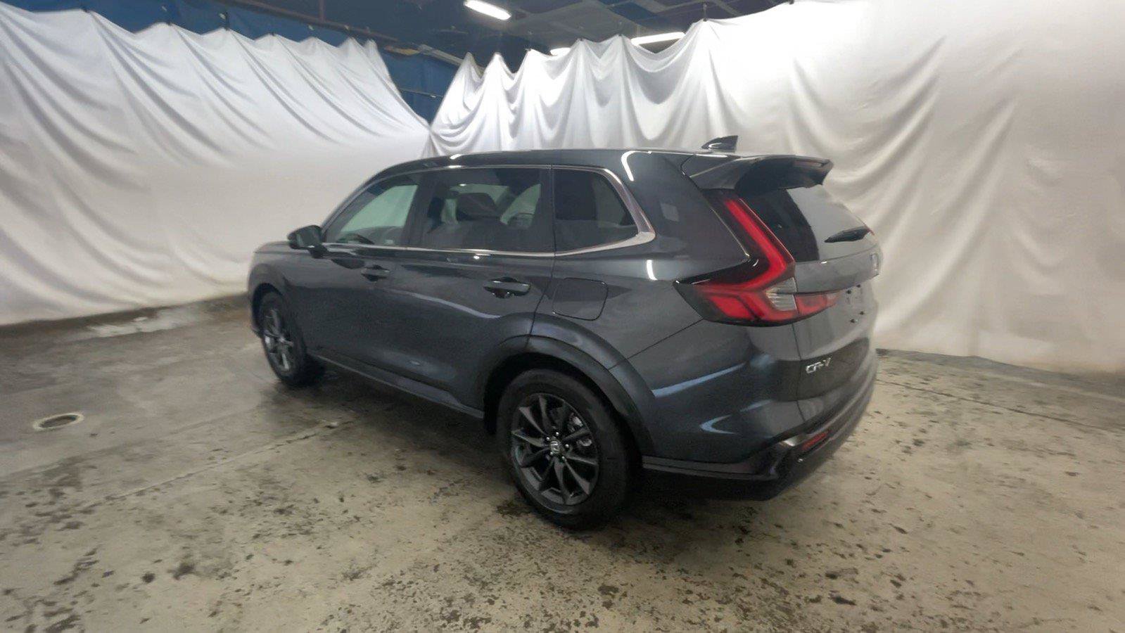 Certified 2026 Honda CR-V EX-L image 10