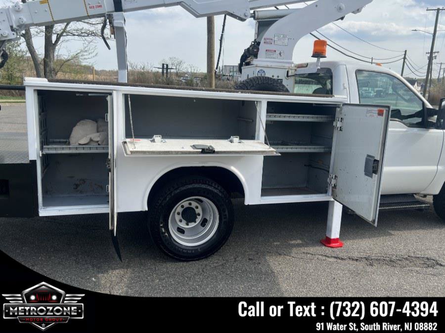 Used 2009 Ford F350 XL RWD image 14