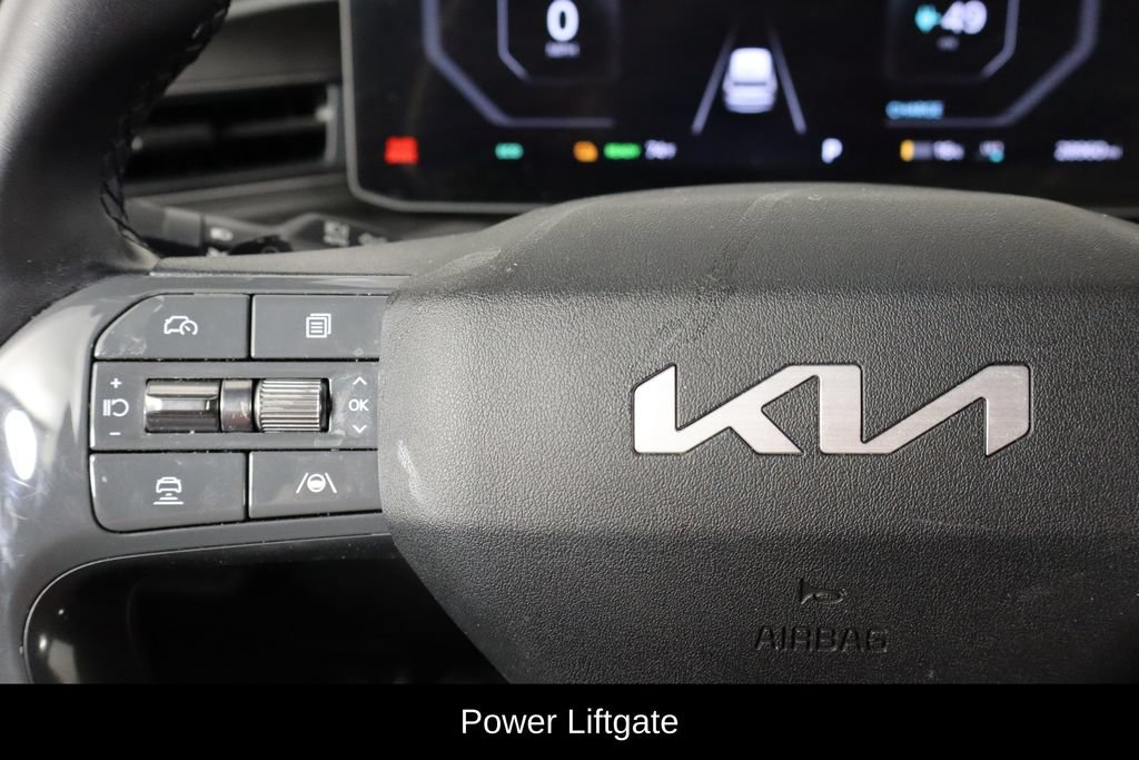 Used 2024 Kia EV9 Light Long Range RWD image 8