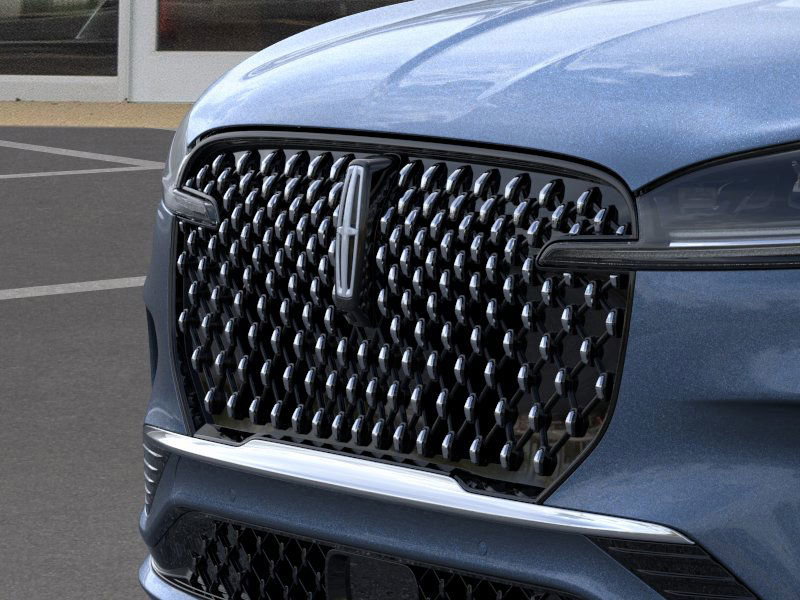 New 2026 Lincoln Aviator Black Label AWD/4WD image 17