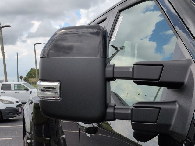 New 2027 Ford F350 Lariat w/ Lariat Ultimate Package AWD/4WD image 12