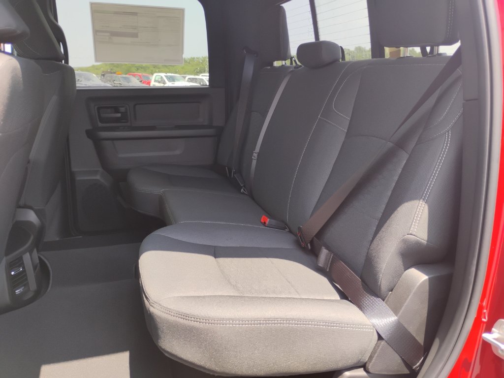 New 2026 RAM 2500 Tradesman AWD/4WD image 18