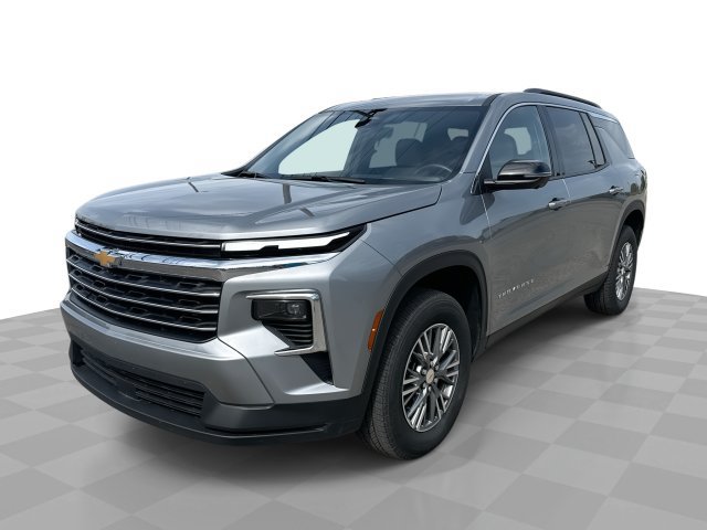 Used 2026 Chevrolet Traverse LT w/ Driver Confidence Package FWD image 1
