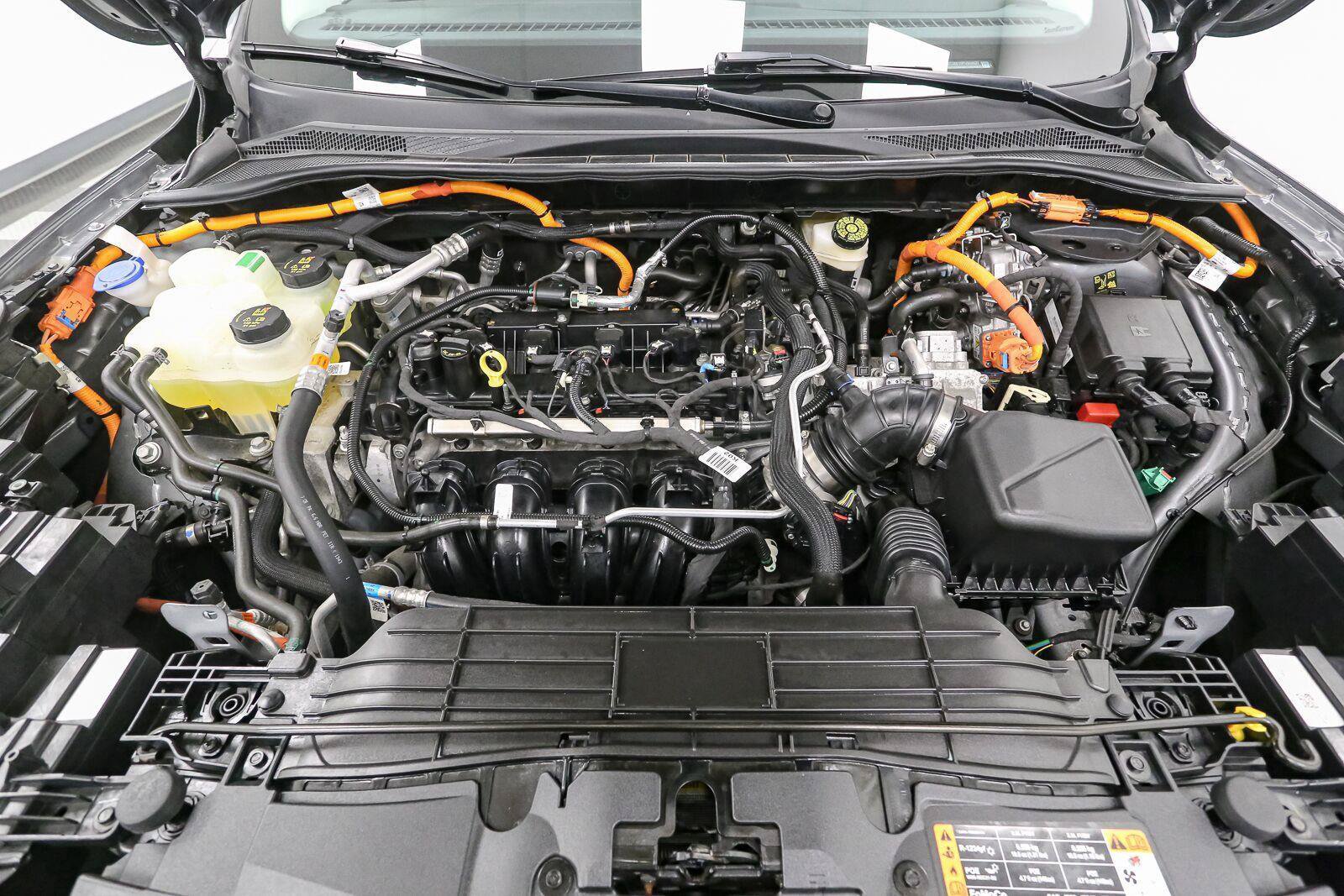 Used 2023 Ford Escape SE FWD image 12