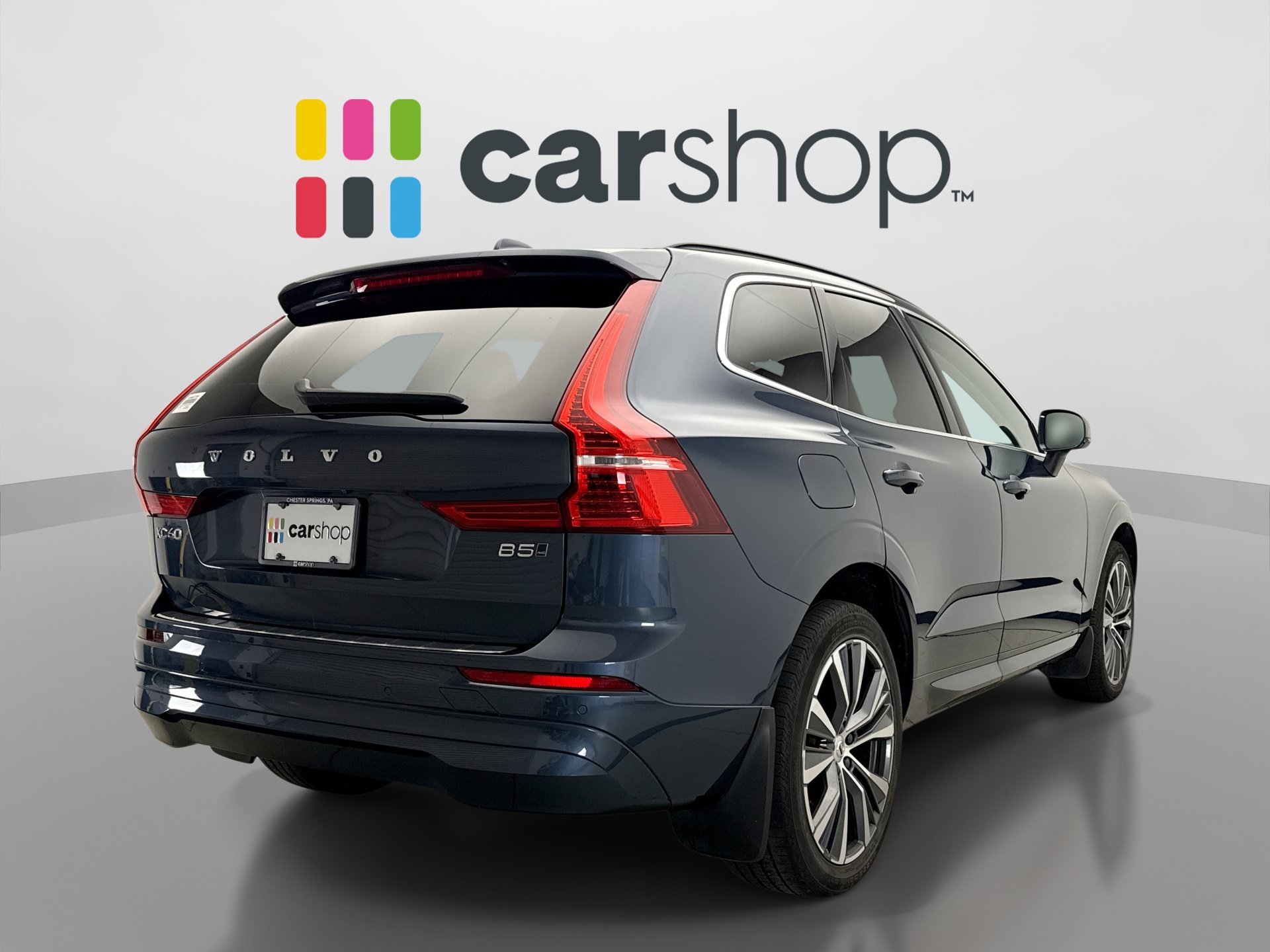 Used 2022 Volvo XC60 B5 Momentum w/ Climate Package AWD/4WD image 5